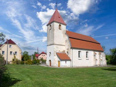 Gnojna_kosciol_Matki_Boskiej_Rozancowej